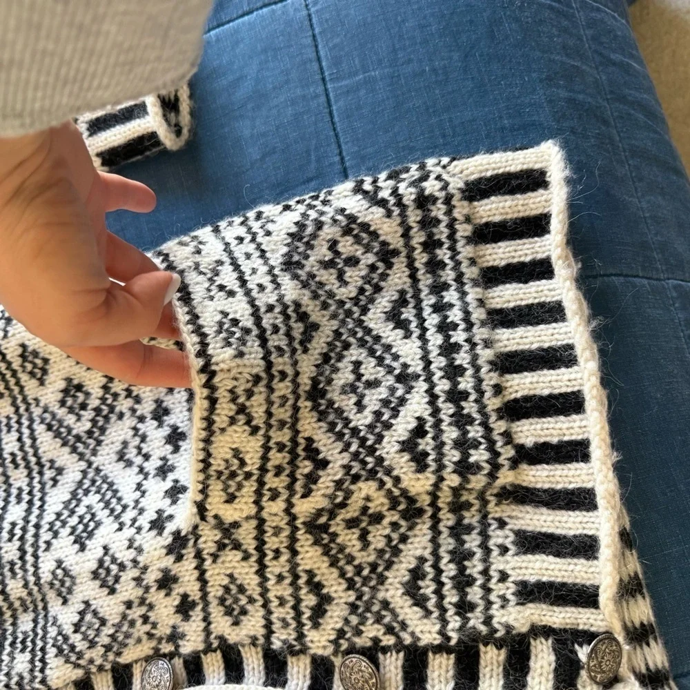 Wool Blend Long Cardigan Sweater Black white fair isle metal buttons Small